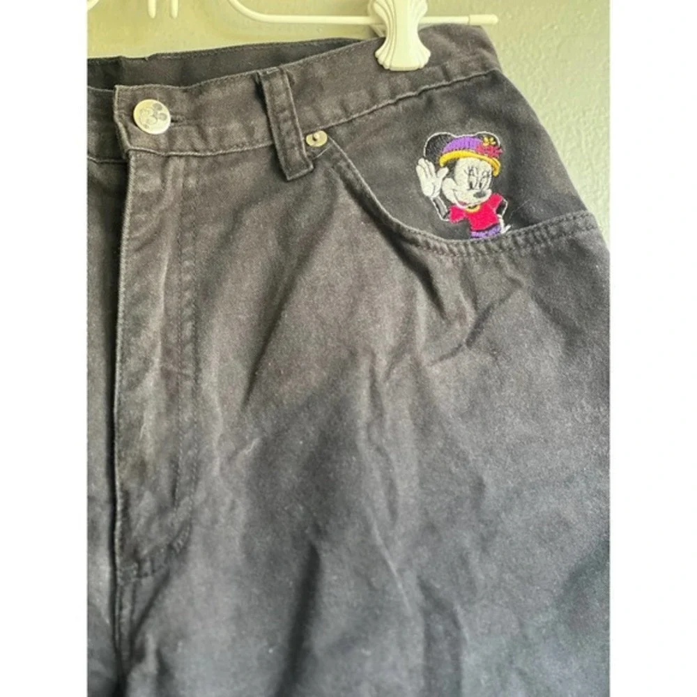 Disney Mickey Unlimited Black Denim Shorts Minnie Mouse Patch in Pocket Youth 9‎